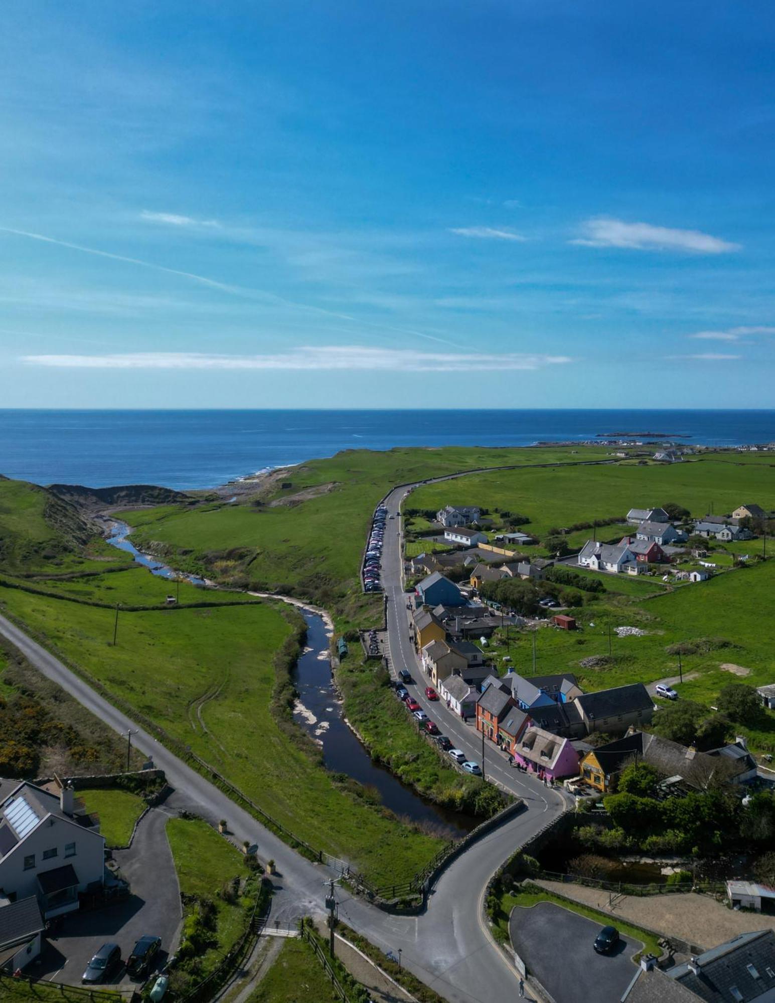Doolin Inn Экстерьер фото