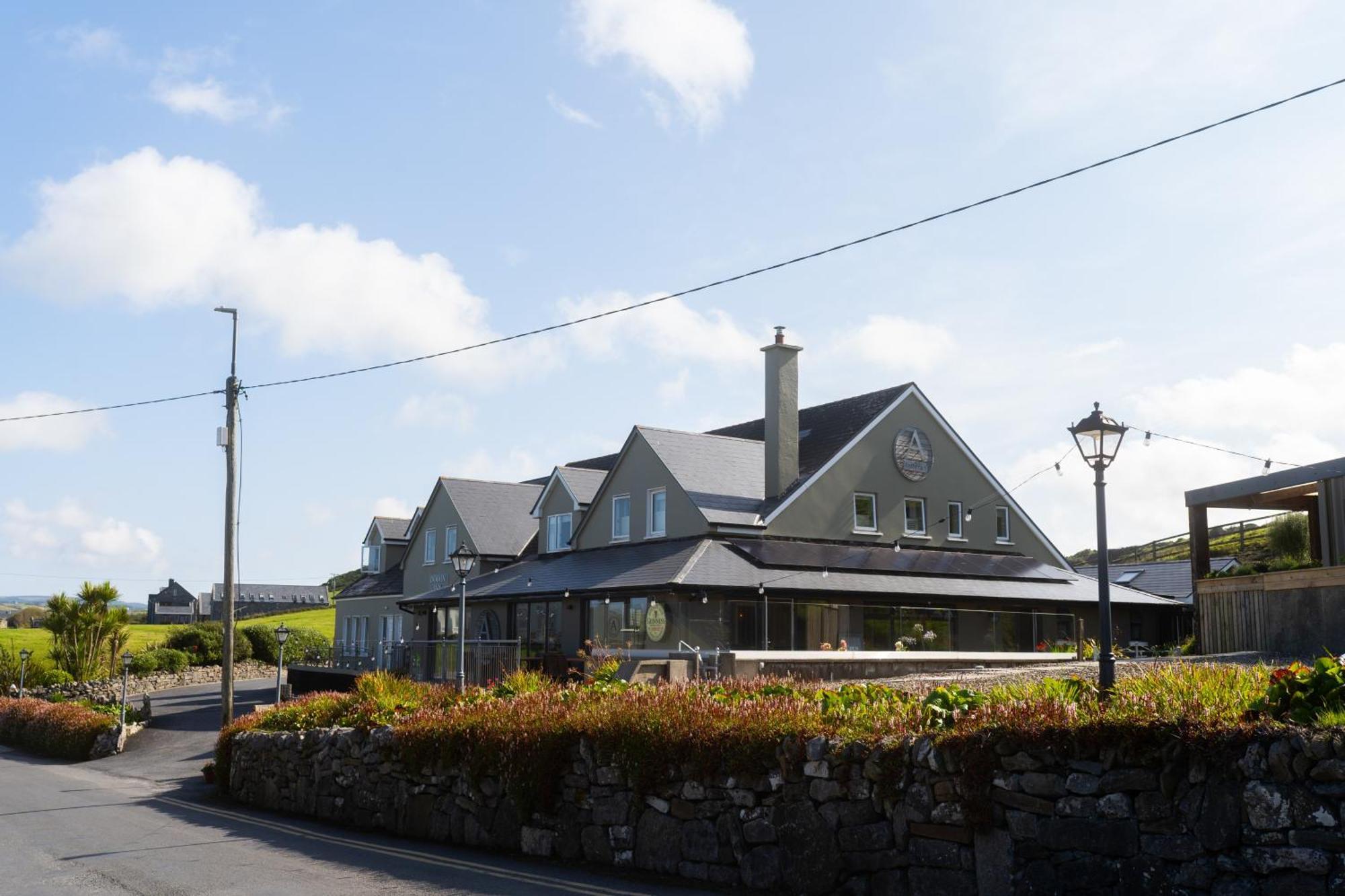 Doolin Inn Экстерьер фото