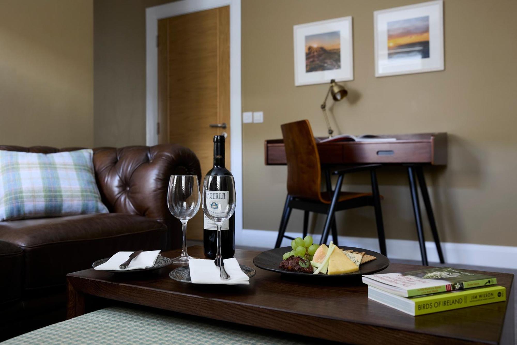 Doolin Inn Экстерьер фото