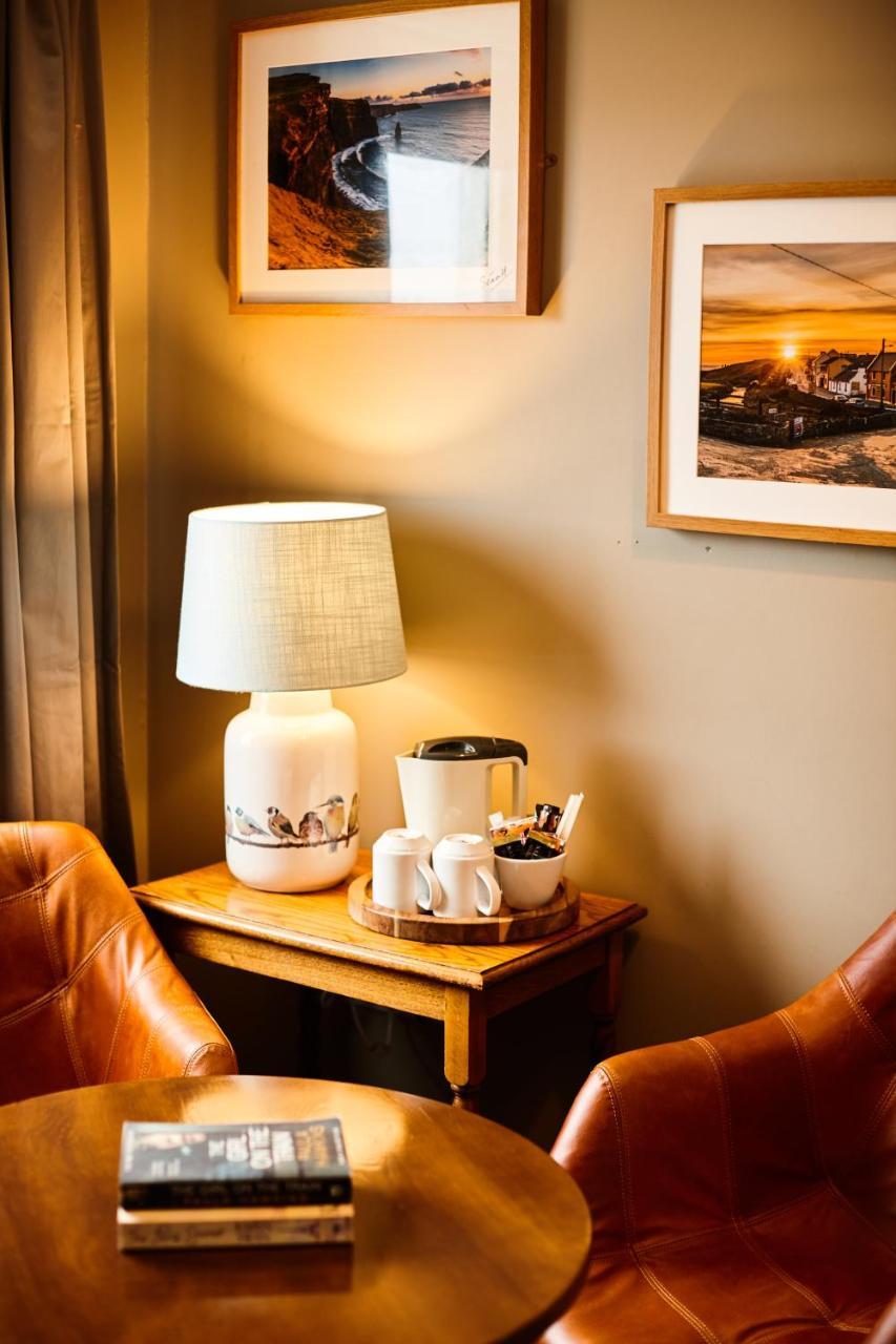 Doolin Inn Экстерьер фото